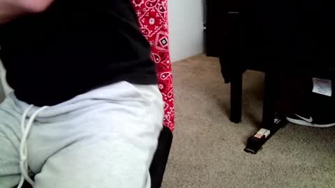 LL Cool Jake online show from 12.04.24