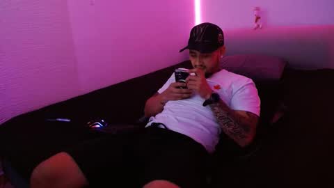 lliamm 2 online show from 01.26.25