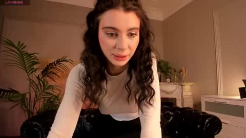 Snapshot of loaddaammo chatting on 02.28.25 Ashley Urban online show from 02.28.25