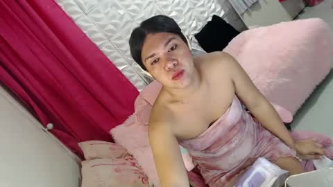 Snapshot of lobotara69 chatting on 02.13.25 Thea online show from 02.13.25