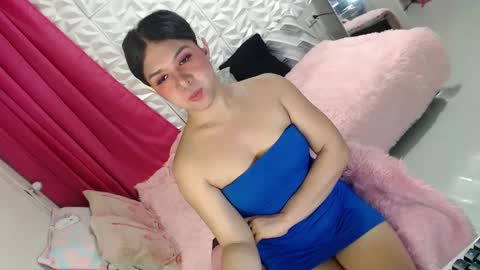 Snapshot of lobotara69 chatting on 02.21.25 Thea online show from 02.21.25