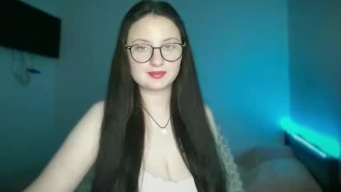 Snapshot of locaalis1 chatting on 10.11.25 locaalis1 online show from 10.11.25