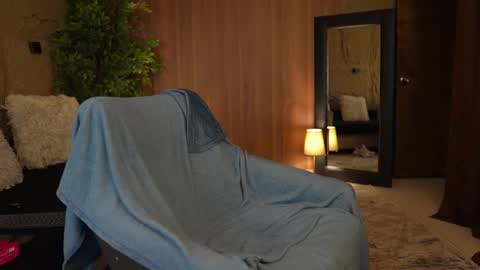 logan_cardenas1 online show from 10.05.25