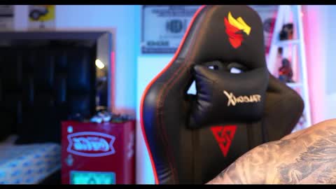 logan_hugh8 online show from 03.03.25