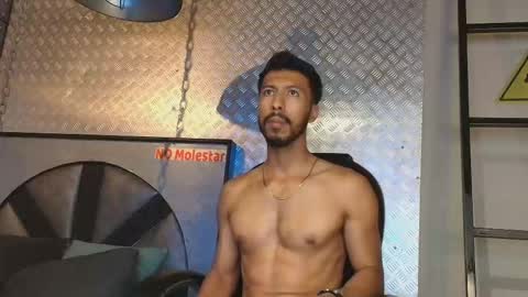 logan_mercer online show from 12.02.25