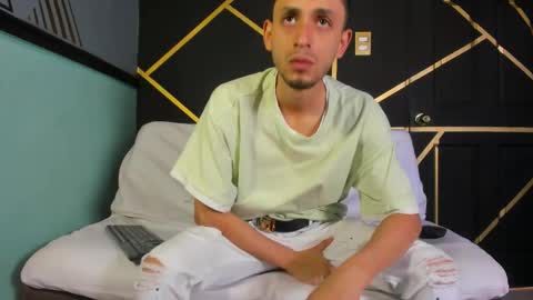 Snapshot of logan_rogers chatting on 09.22.25 Logan Rogers online show from 09.22.25