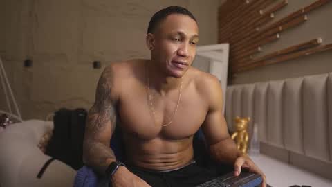 logan_varela online show from 03.08.26