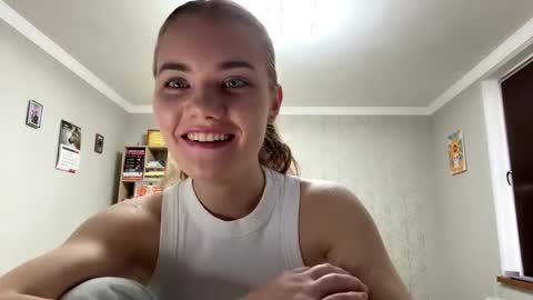 Snapshot of logancadarette chatting on 03.28.26 logancadarette online show from 03.28.26