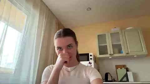 Snapshot of logancadarette chatting on 03.31.26 logancadarette online show from 03.31.26