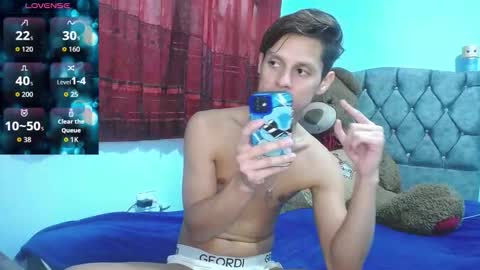 Snapshot of loganevans8 chatting on 02.15.26 Logan online show from 02.15.26