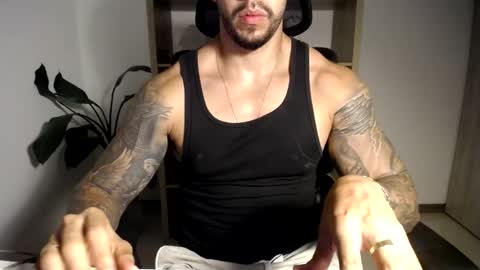Snapshot of loganhod chatting on 06.06.26 Logan Wolfp online show from 06.06.26