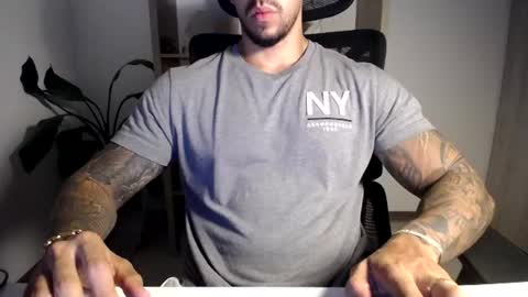 Snapshot of loganhod chatting on 06.14.26 Logan Wolfp online show from 06.14.26