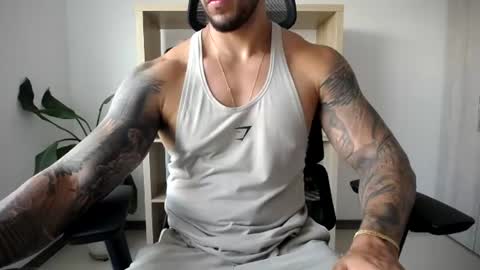 Snapshot of loganhod chatting on 06.24.26 Logan Wolfp online show from 06.24.26