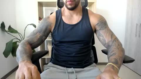 Snapshot of loganhod chatting on 07.07.26 Logan Wolfp online show from 07.07.26
