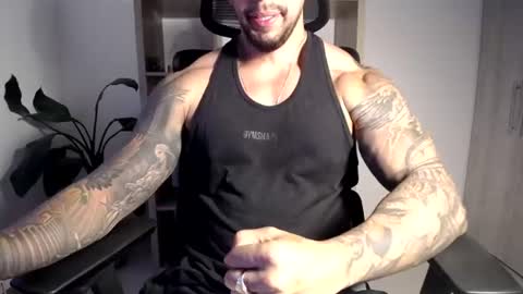Snapshot of loganhod chatting on 07.11.26 Logan Wolfp online show from 07.11.26
