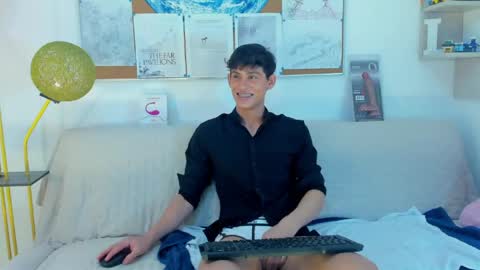 loganoficialx online show from 04.23.26