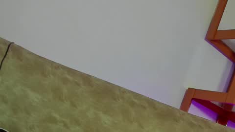 logantwink18 online show from 10.31.25