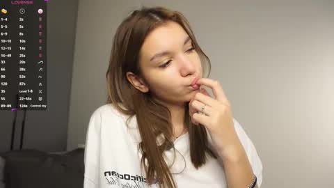 Elza online show from 11.29.25