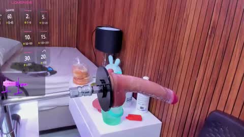 lola online show from 03.11.25