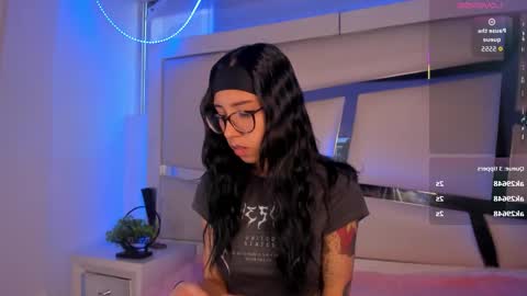 lola_js online show from 12.02.25