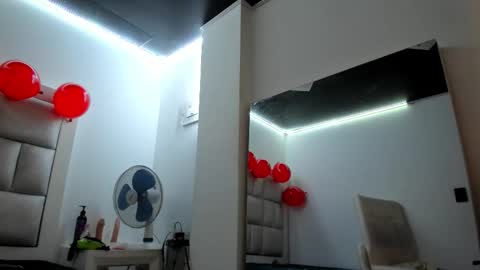 lola_js online show from 03.24.26