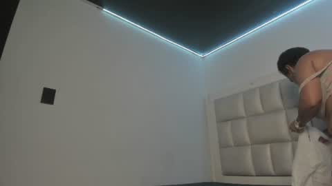 lola_js online show from 07.21.26