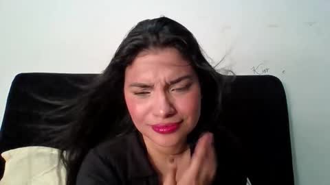 Snapshot of lolaa_staars chatting on 09.15.25 lolaa_staars online show from 09.15.25