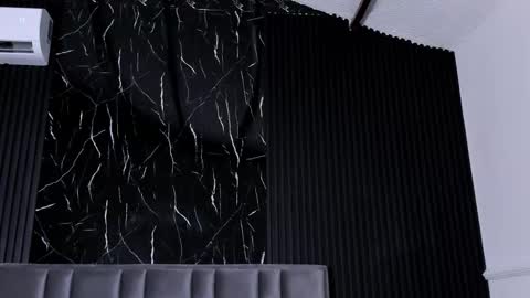 Lola Angel online show from 12.13.25