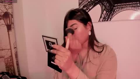 Snapshot of lolaasmith_21 chatting on 02.19.26 lolaasmith_21 online show from 02.19.26