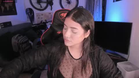 Snapshot of lolaasmith_21 chatting on 03.02.26 lolaasmith_21 online show from 03.02.26