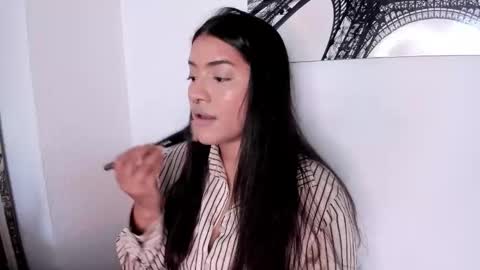 lolaasmith_21 online show from 03.07.26