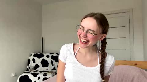 lolaatate online show from 03.20.26