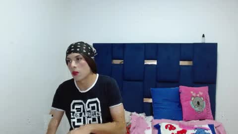 lolabloomx online show from 04.05.26