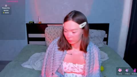 Lola online show from 04.10.26