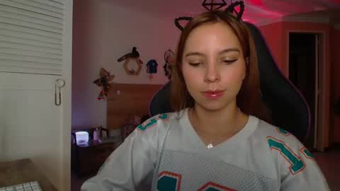 Lola doll online show from 11.06.25