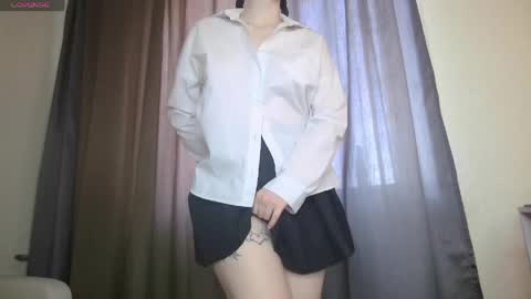 Lola online show from 04.23.26