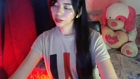 Snapshot of lolifantasy chatting on 02.13.26 Rya DKhrt online show from 02.13.26