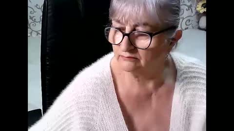 LolkaAlyss online show from 02.25.25