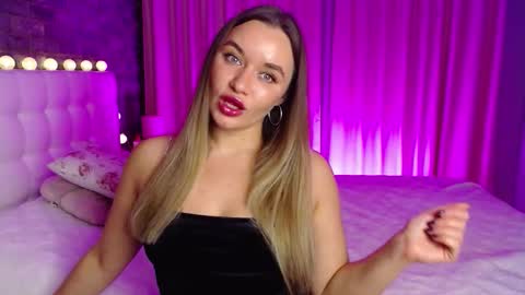 Victoria online show from 12.14.25