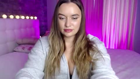 Victoria online show from 02.08.26