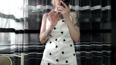 Lisa online show from 09.19.25