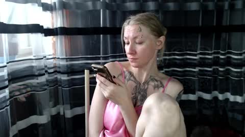 Lisa online show from 10.23.25