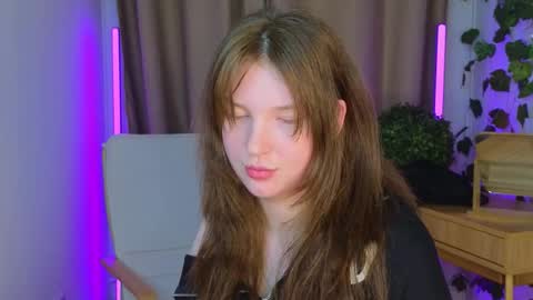 Mona online show from 10.22.25