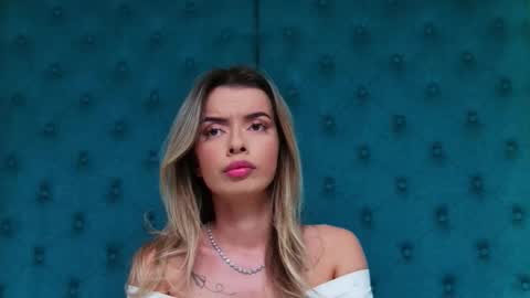 Lolly. online show from 12.01.25