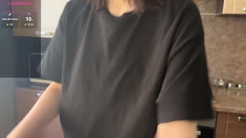 Snapshot of lolololalola chatting on 02.18.26 lola online show from 02.18.26