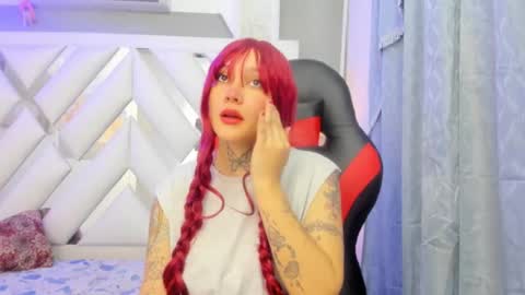 lolydolly_ online show from 01.08.26