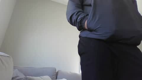 THE SEXIEST MAN ALIVE online show from 03.07.25