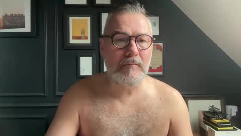 EnglishBear online show from 02.26.26