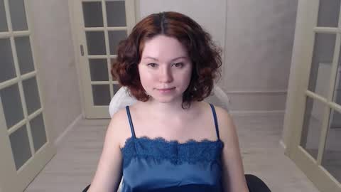 Snapshot of londonmiley chatting on 02.27.26 LondonMiley online show from 02.27.26