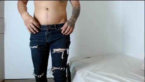 lonelydick2002 online show from 01.14.25